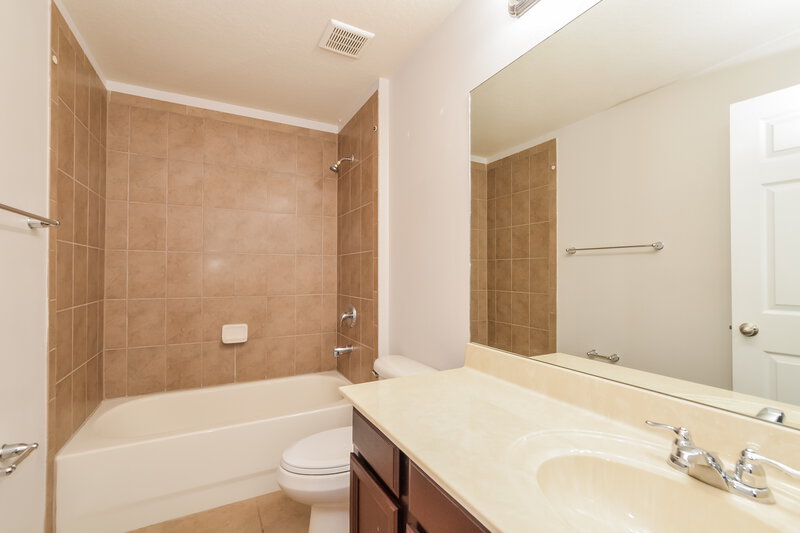 2,495/Mo, 907 Muirwood Way Winter Garden, FL 34787 Bathroom View