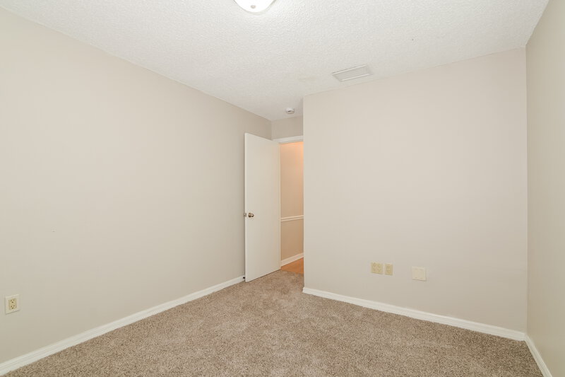 1,795/Mo, 58 Lake Daisy Blvd Winter Haven, FL 33884 Bedroom View 3