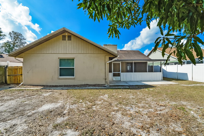 1,795/Mo, 58 Lake Daisy Blvd Winter Haven, FL 33884 Rear View