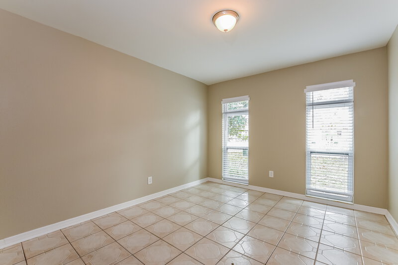 2,170/Mo, 692 Floral Dr Kissimmee, FL 34743 Main Bedroom View