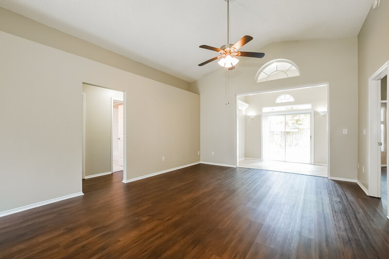 2,475/Mo, 837 Shell Ln Longwood, FL 32750 Living Room View