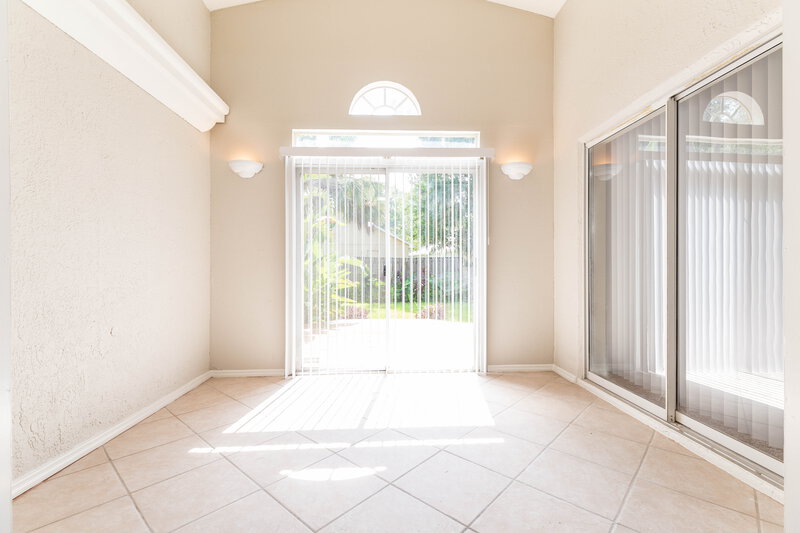 2,515/Mo, 837 Shell Ln Longwood, FL 32750 Sunroom View