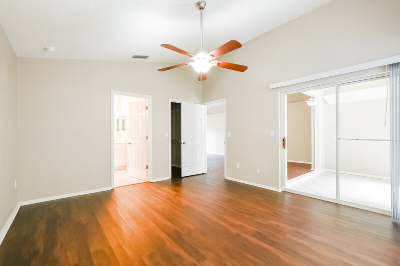 2,475/Mo, 837 Shell Ln Longwood, FL 32750 Main Bedroom View 2
