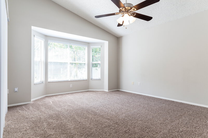 2,515/Mo, 837 Shell Ln Longwood, FL 32750 Master Bedroom View