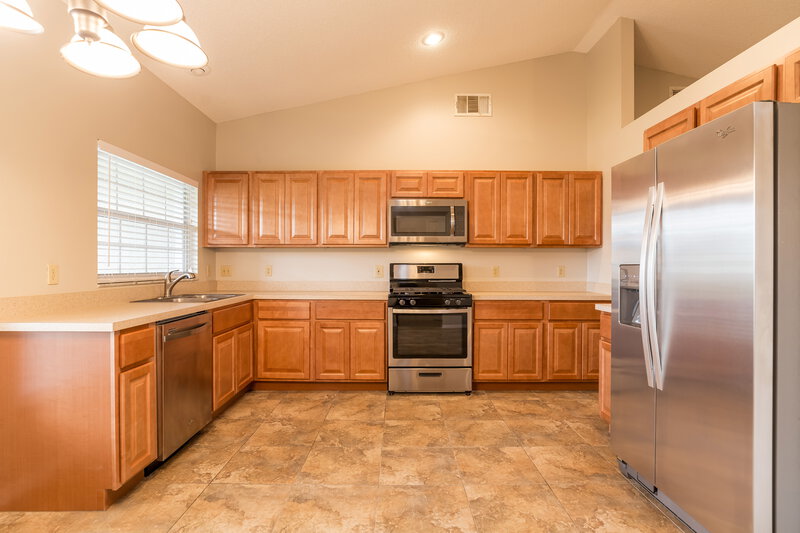 1,760/Mo, 2502 Tandori Cir Orlando, FL 32837 Kitchen View