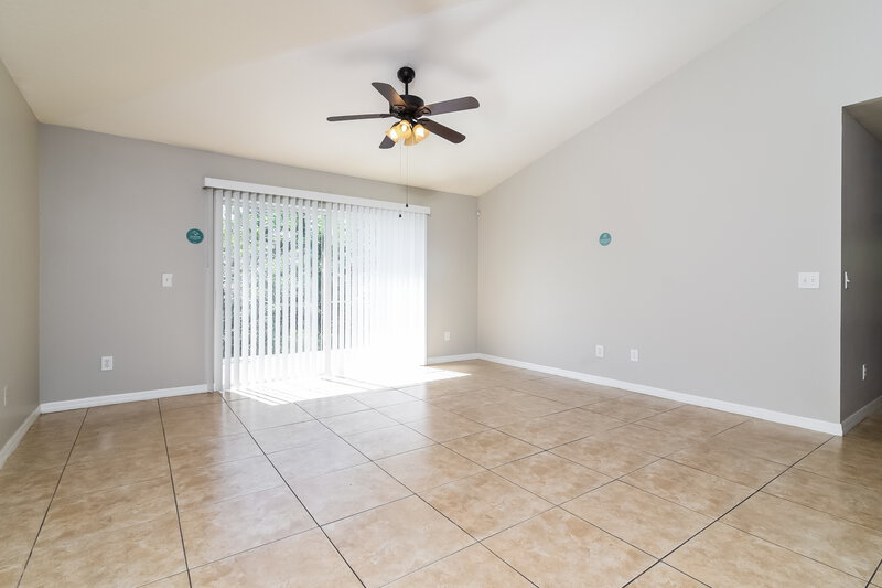 1,920/Mo, 2770 Eagle Canyon Dr S Kissimmee, FL 34746 Living Room View