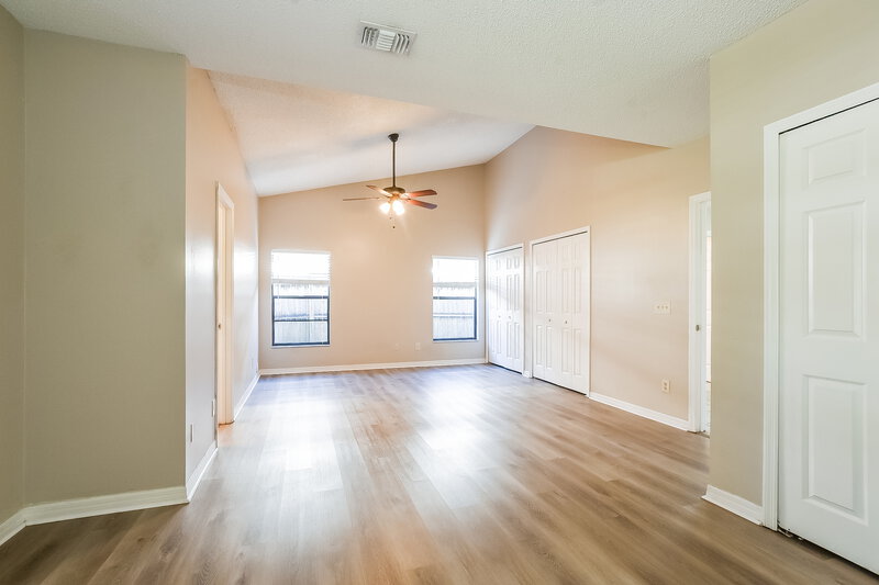 2,265/Mo, 1006 Burnett St Oviedo, FL 32765 Main Bedroom View