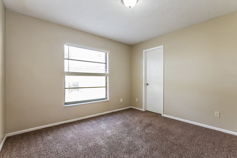 0/Mo, 10064 Marguex Dr Orlando, FL 32825 Bedroom View