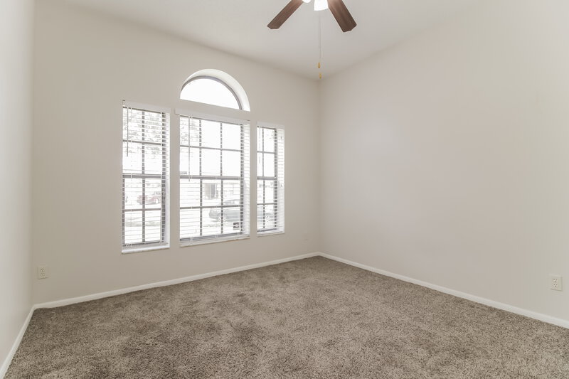 2,600/Mo, 10064 Marguex Dr Orlando, FL 32825 Bedroom View