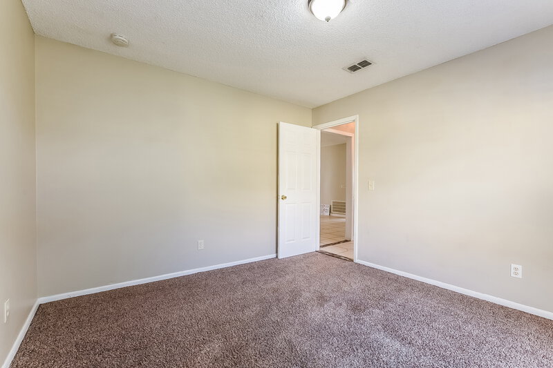 0/Mo, 10064 Marguex Dr Orlando, FL 32825 Bedroom View 2
