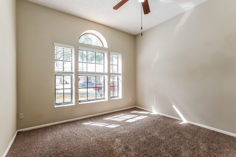 0/Mo, 10064 Marguex Dr Orlando, FL 32825 Bedroom View 3