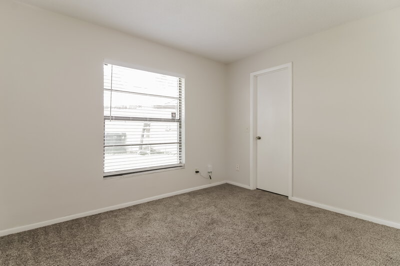 2,600/Mo, 10064 Marguex Dr Orlando, FL 32825 Bedroom View 3