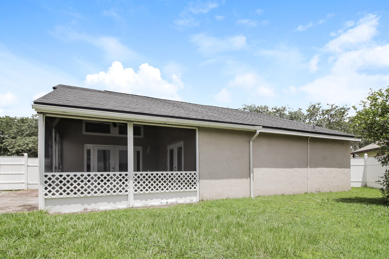 2,600/Mo, 10064 Marguex Dr Orlando, FL 32825 Rear View