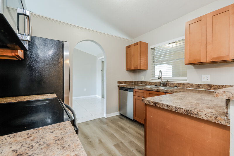 1,660/Mo, 16 Dorset Dr Kissimmee, FL 34758 Kitchen View