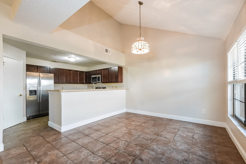 2,205/Mo, 402 E Springtree Way Lake Mary, FL 32746 Misc View 4