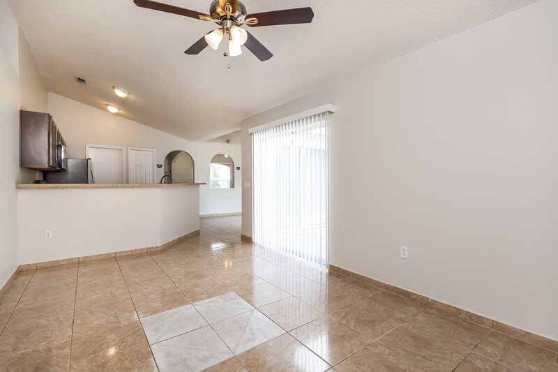1,675/Mo, 28 Coventry Ct Kissimmee, FL 34758 Dining Room View