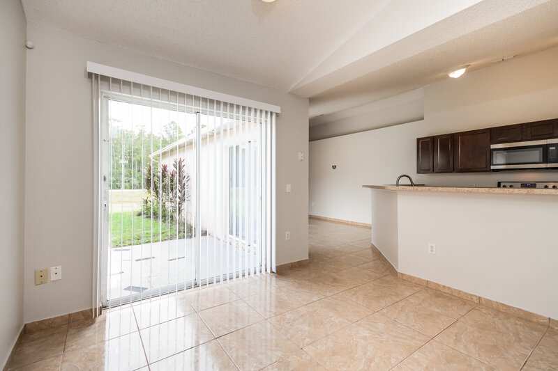 1,675/Mo, 28 Coventry Ct Kissimmee, FL 34758 Dining Room View 2