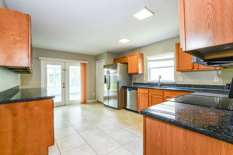 2,780/Mo, 1660 Ashland Trl Oviedo, FL 32765 Kitchen View