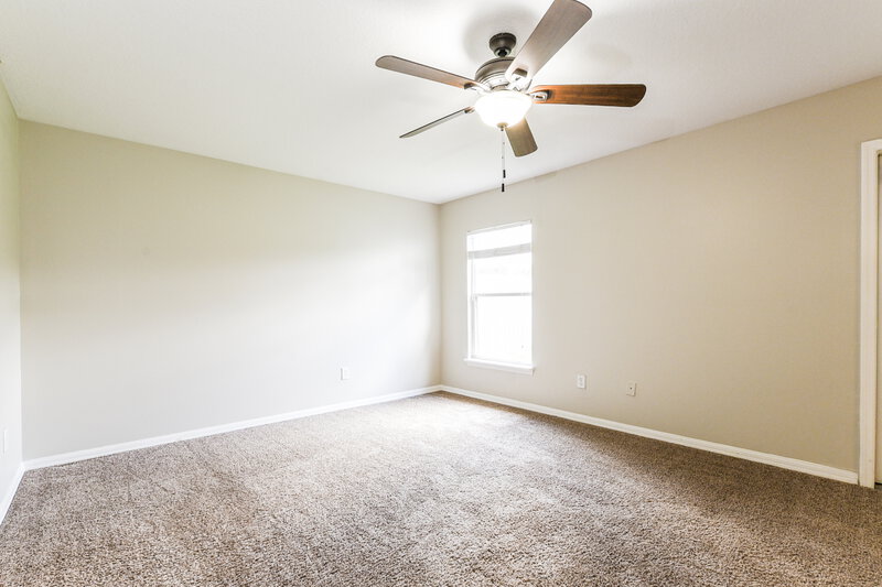 2,780/Mo, 1660 Ashland Trl Oviedo, FL 32765 Main Bedroom View 2