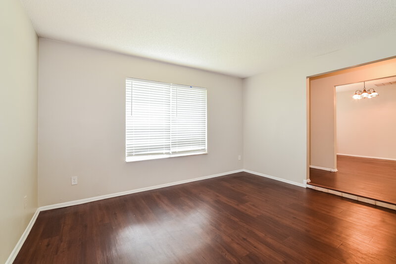 2,045/Mo, 101 Mound St Longwood, FL 32750 Family Room View