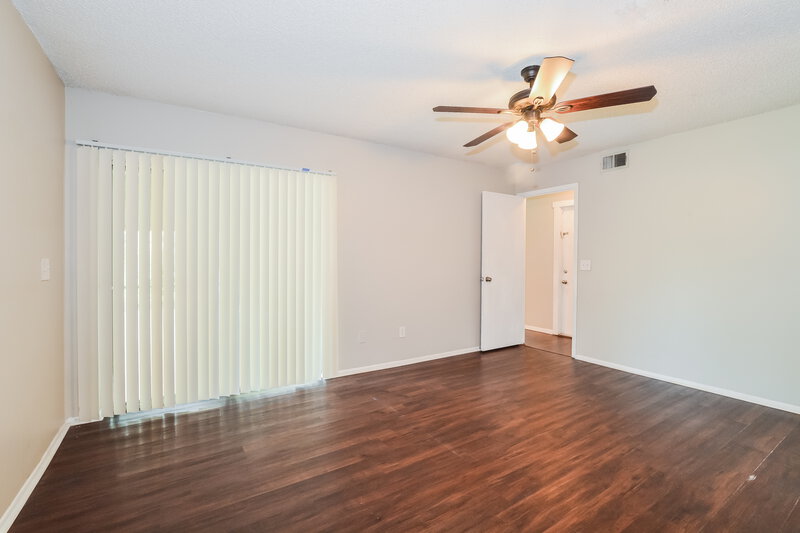2,045/Mo, 101 Mound St Longwood, FL 32750 Main Bedroom View