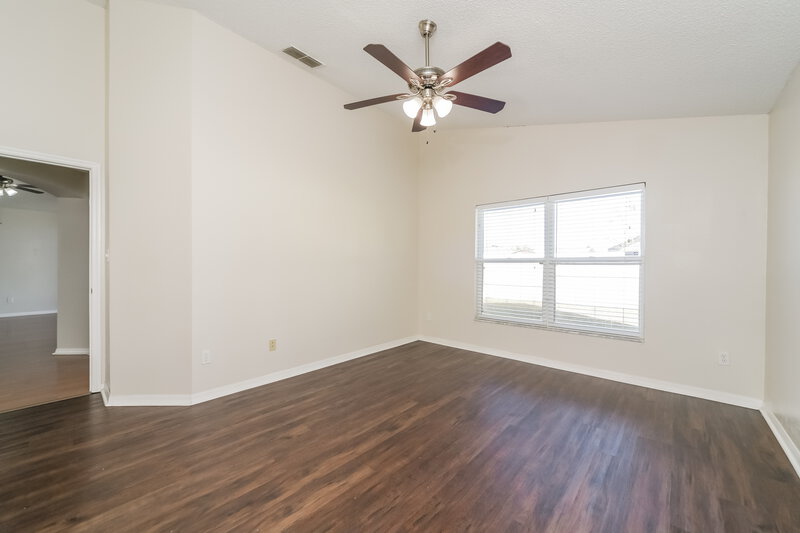 2,215/Mo, 2511 Shelby Cir Kissimmee, FL 34743 Main Bedroom View