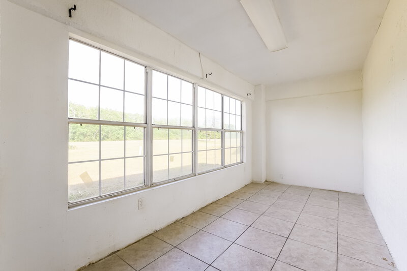 2,335/Mo, 13530 Texas Woods Cir Orlando, FL 32824 Sun Room View