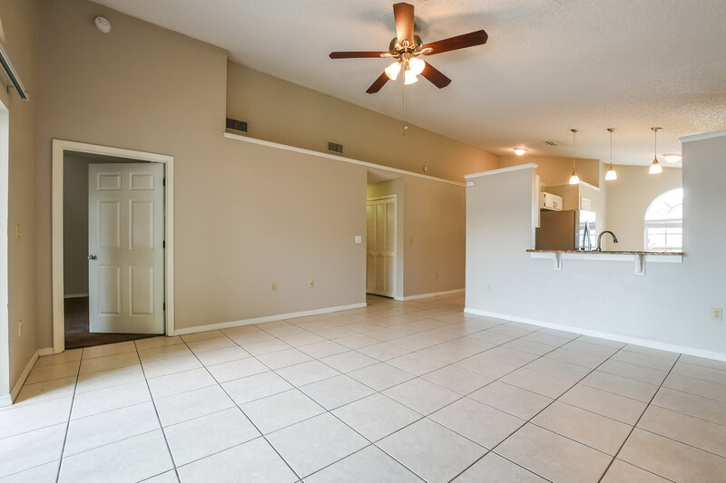 2,270/Mo, 11619 Goodwyck Dr Orlando, FL 32837 Misc View 3