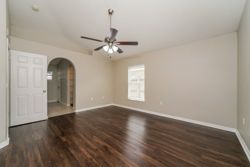 2,320/Mo, 2923 Elbib Dr Saint Cloud, FL 34772 Main Bedroom View