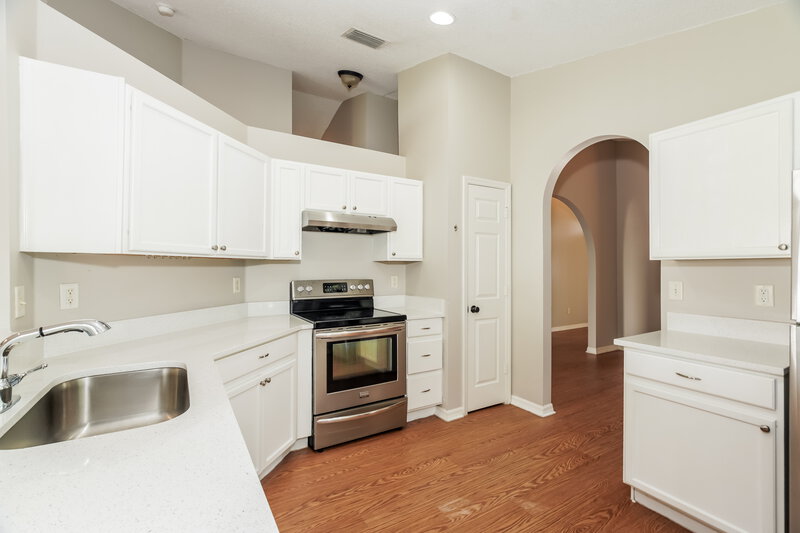 2,395/Mo, 1172 Copenhagen Way Winter Garden, FL 34787 Kitchen View