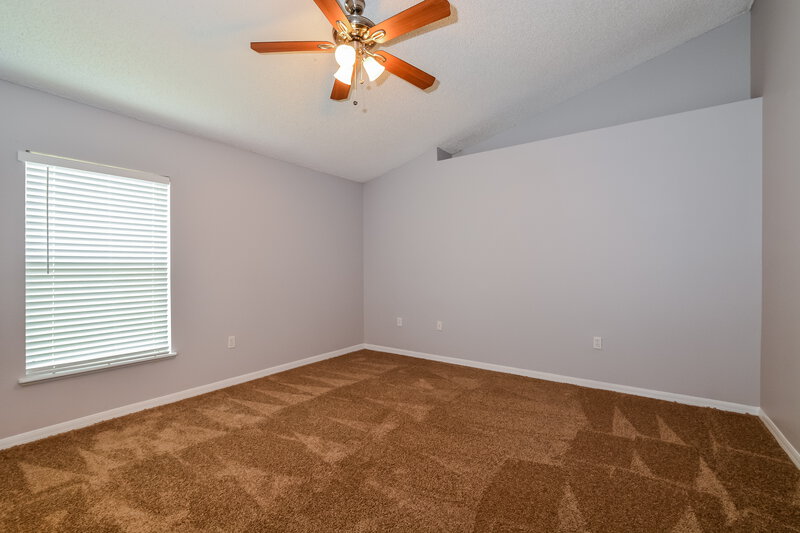 2,505/Mo, 865 Lake Doe Blvd Apopka, FL 32703 Main Bedroom View