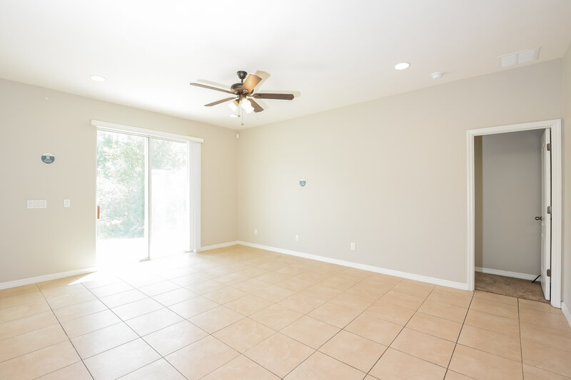 2,280/Mo, 12425 Hammock Pointe Cir Clermont, FL 34711 Living Room View