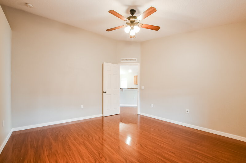 1,865/Mo, 2127 Aitkin Loop Leesburg, FL 34748 Main Bedroom View 2