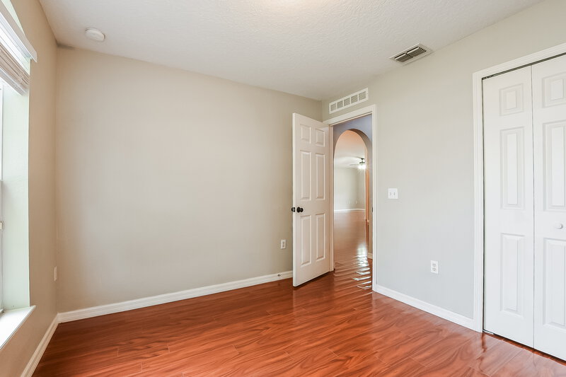 1,865/Mo, 2127 Aitkin Loop Leesburg, FL 34748 Bedroom View 2