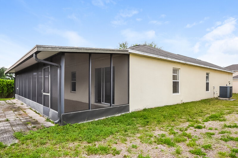 1,865/Mo, 2127 Aitkin Loop Leesburg, FL 34748 Rear View