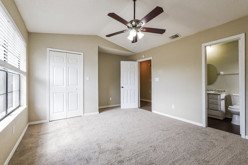 1,825/Mo, 515 Beechwood Ave Altamonte Springs, FL 32714 Bedroom View 2