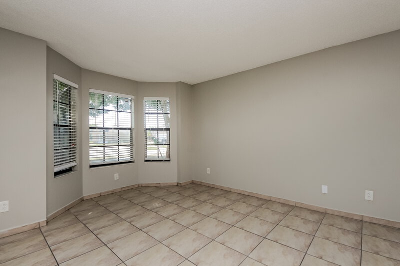 2,195/Mo, 307 Houston Woods Ct Orlando, FL 32824 Dining Room View