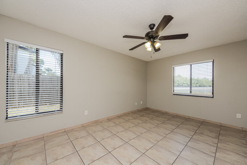 2,195/Mo, 307 Houston Woods Ct Orlando, FL 32824 Main Bedroom View