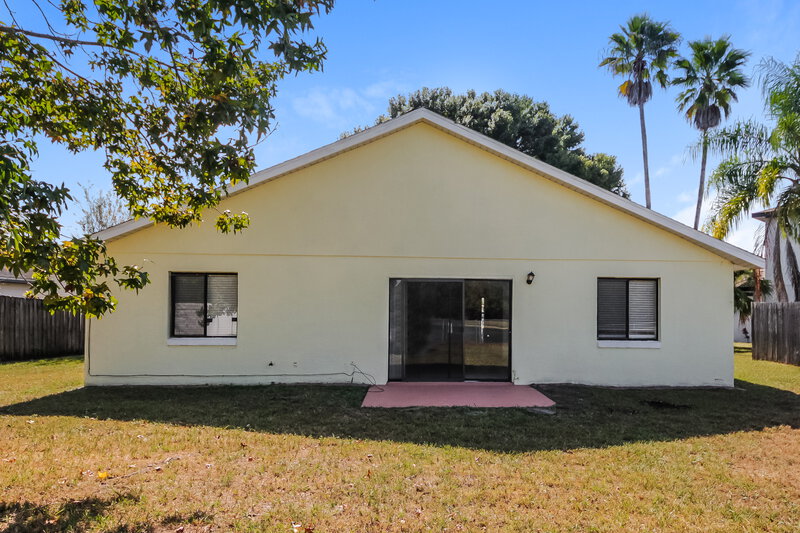 2,195/Mo, 307 Houston Woods Ct Orlando, FL 32824 Rear View 2