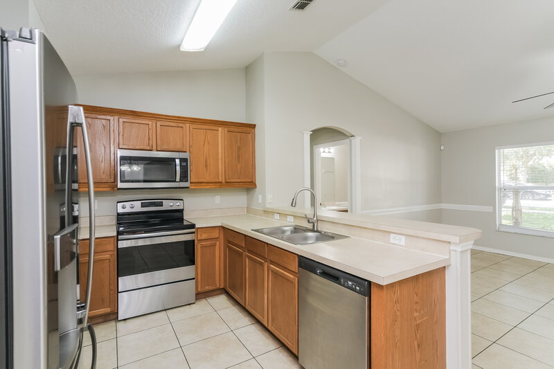 1,935/Mo, 926 Willow Run St Minneola, FL 34715 Misc View 7
