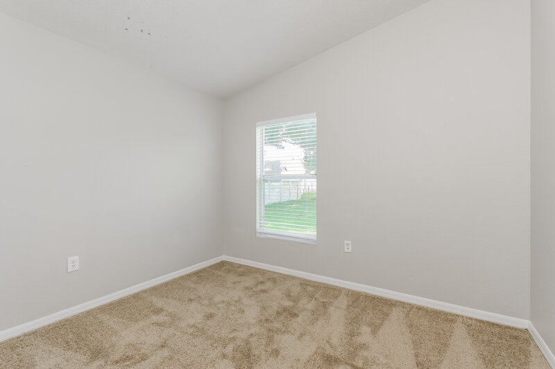 1,830/Mo, 263 Kings Pond Ave Winter Haven, FL 33880 Bedroom View 2