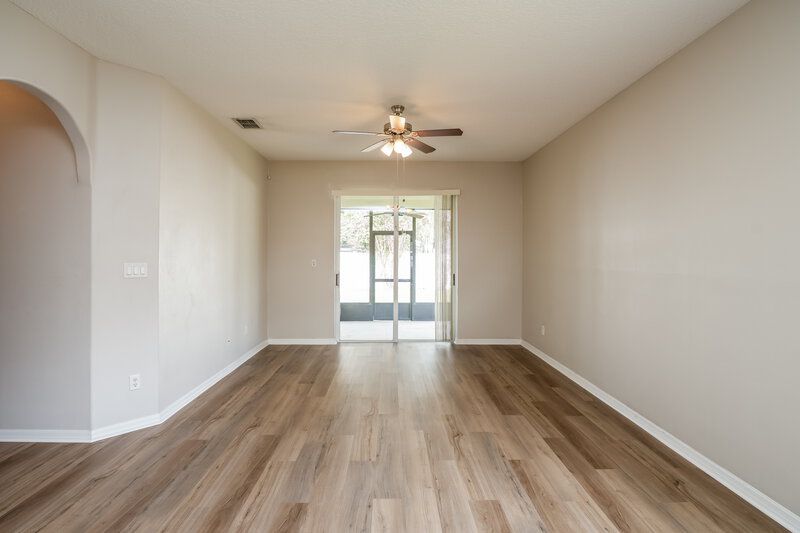 1,810/Mo, 1741 Mountclair Ct Mount Dora, FL 32757 Living Room View