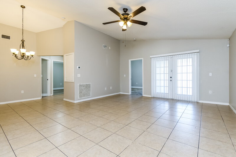 1,855/Mo, 3008 Sabal Bend Dr NE Winter Haven, FL 33881 Living Room View