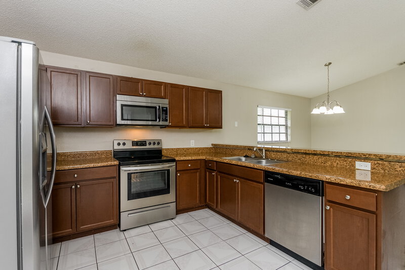 2,340/Mo, 1657 Sunburst Way Kissimmee, FL 34744 Kitchen View 2