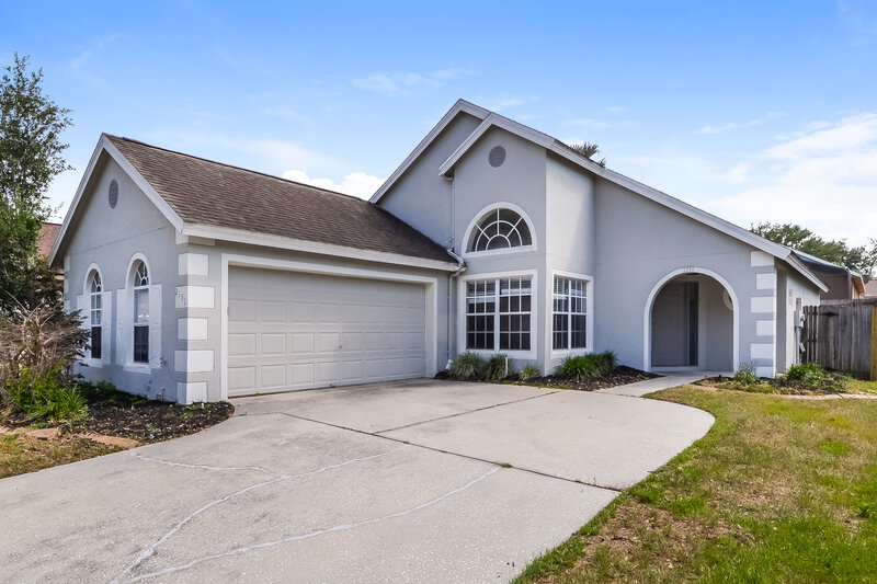 2,180/Mo, 2151 Black Hawk St Clermont, FL 34714 Front View