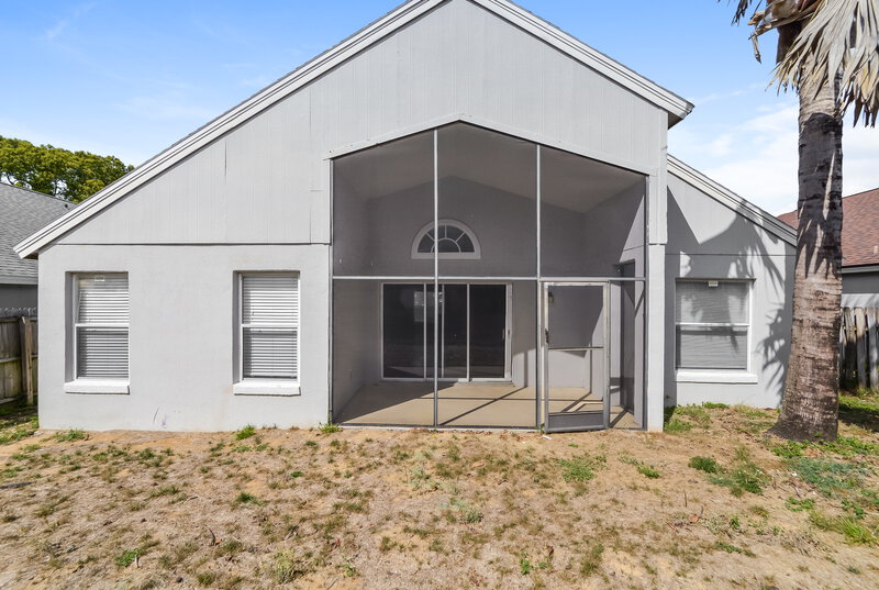2,180/Mo, 2151 Black Hawk St Clermont, FL 34714 Rear View