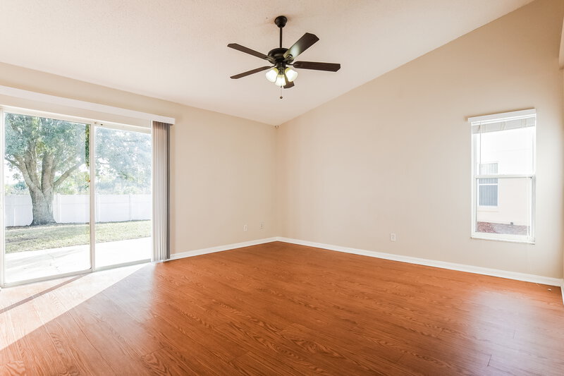 2,110/Mo, 15025 Margaux Dr Clermont, FL 34714 Living Room View