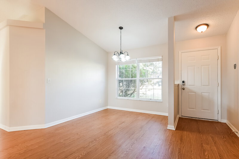 2,110/Mo, 15025 Margaux Dr Clermont, FL 34714 Dining Room View