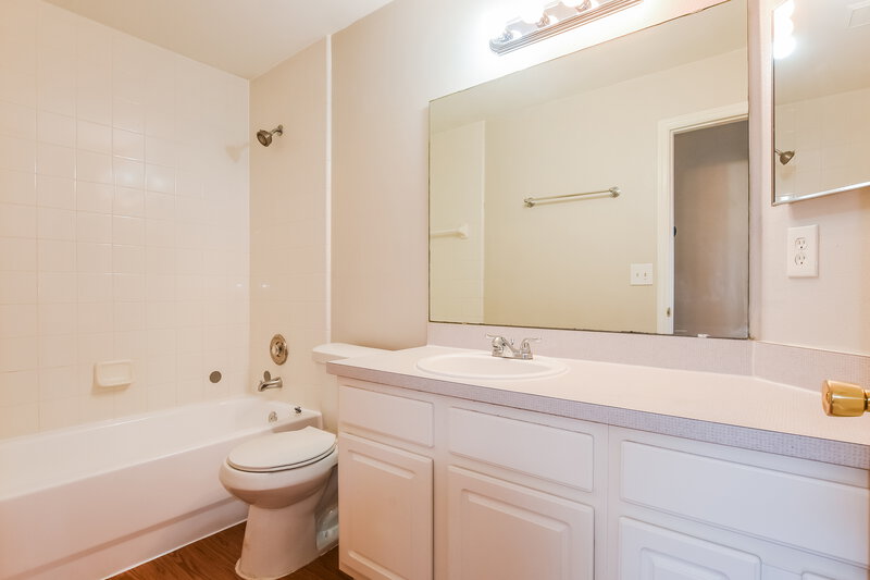 2,110/Mo, 15025 Margaux Dr Clermont, FL 34714 Bathroom View