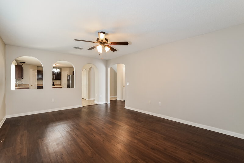 1,860/Mo, 2209 Nicollett Way Leesburg, FL 34748 Living Room View 2